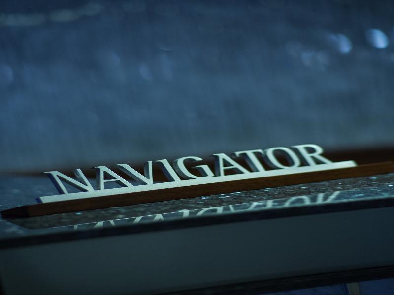Renaissance Izmir Hotel Bagian luar foto Ford Navigator badge